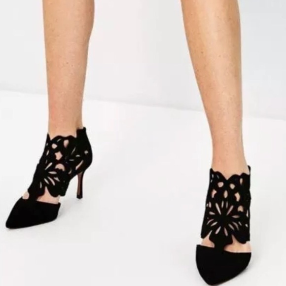 Zara suede cutout wraparound heel booties sz38 - Picture 5 of 6